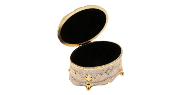 Unveiling the Art of Elegance: Storing Your Treasures with Jewelry Box and Display Options